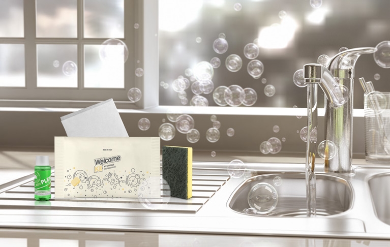 Welcome kit stoviglie ecologico con panno, spugna e detersivo per strutture residenziali