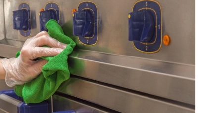 DETERGENTI PER RISTORAZIONE: SCEGLIERE BENE PER SANIFICARE AL MEGLIO
